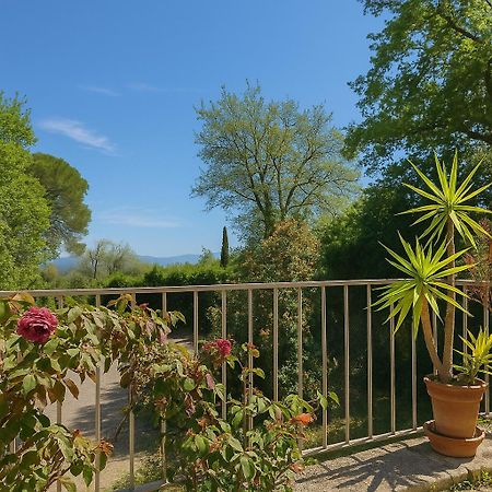 Charmante Maison Avec Jardin Aux Portes Des Gorges De L'Ardeche Saint-Julien-de-Peyrolas Buitenkant foto